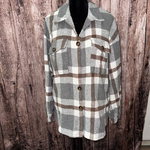Jackets & Blazers - Plaid Button-Up Women's Jacket